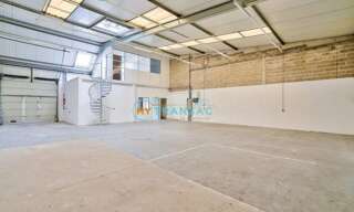 Local industriel  220 m² à louer à Évry-Courcouronnes (91000)