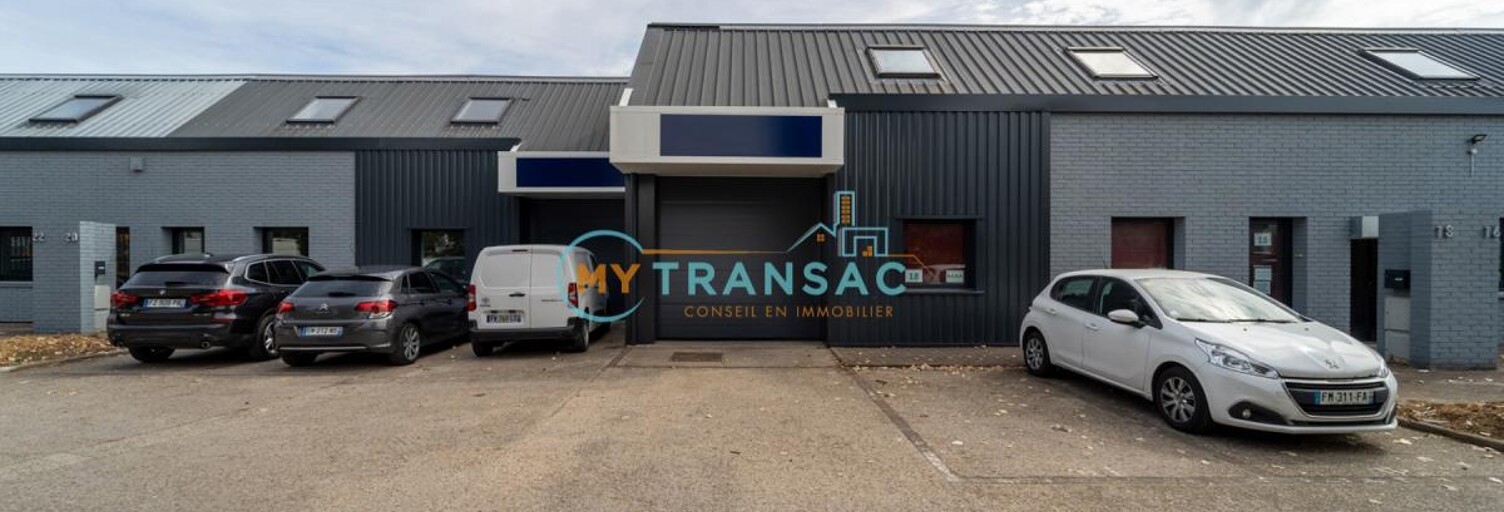 Local industriel  221 m² à louer à Évry-Courcouronnes (91000)