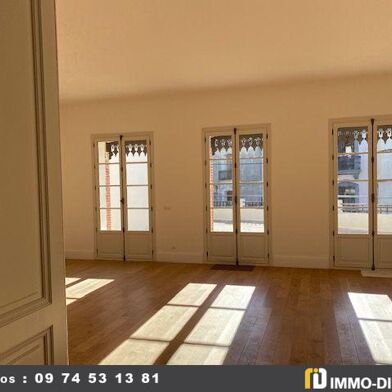 Maison 8 pièces 360 m²