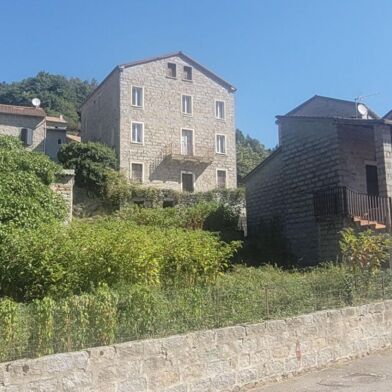 Maison 1 pièces 140000 €