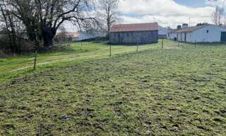 Terrain  568 m² à vendre à Challans (85300)