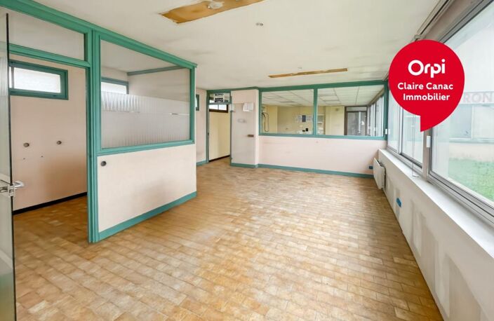 À louer - locaux de 160 m² à Castres — photo 3