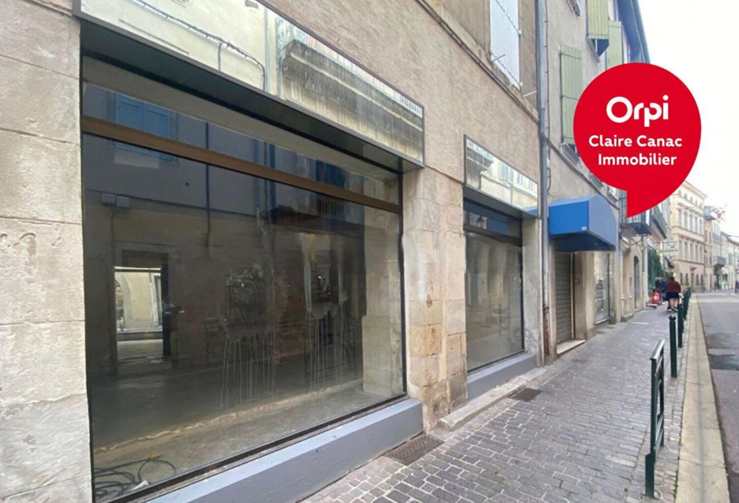 A louer local commercial — photo 1