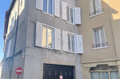 immeuble  pièces 126 m2 à vendre à Saint-Léonard-de-Noblat (87400)