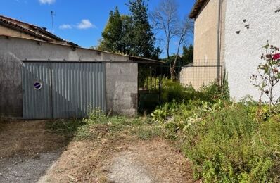 vente garage 45 000 € à proximité de Louzac-Saint-André (16100)