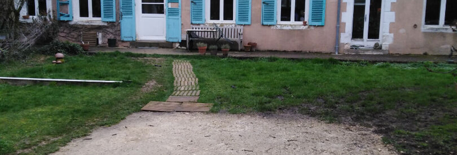 Maison 7 Pièces 140 m² à vendre à Saint-Sauveur-en-Puisaye (89520)