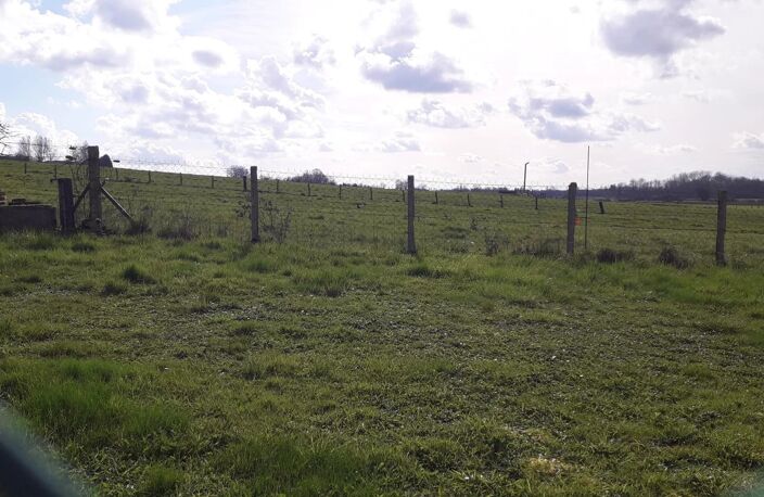 Baisse de Prix!! BEAU TERRAIN CONSTRUCTIBLE. Villers le sec 5125 — photo 3