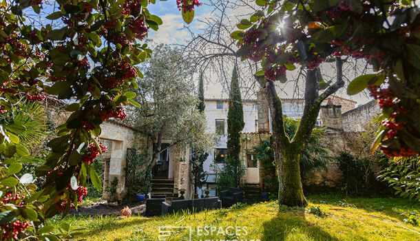 Villa / Maison 12 pièces  à vendre Niort 79000