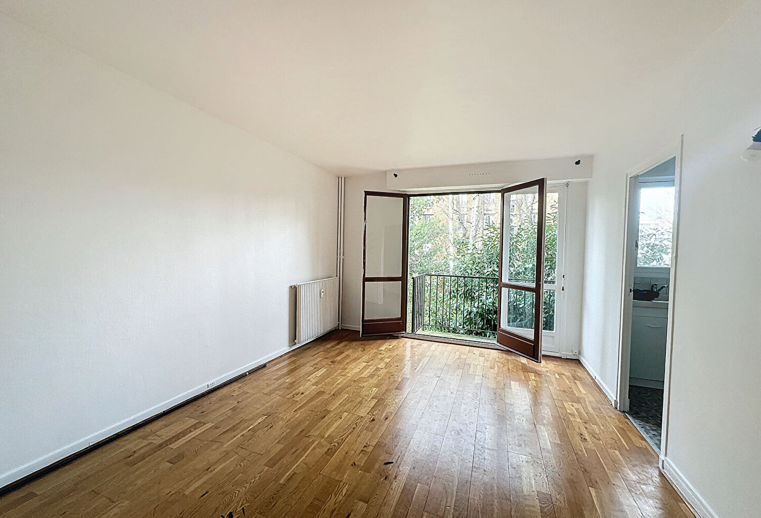 Studio 32 m2 LaVarenne Saint Hilaire — photo 1