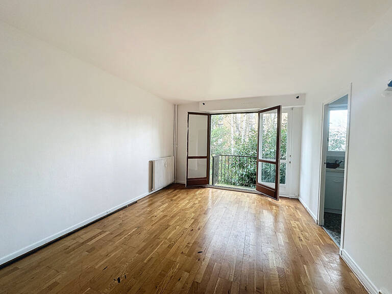 Studio 32 m2 LaVarenne Saint Hilaire — photo 1