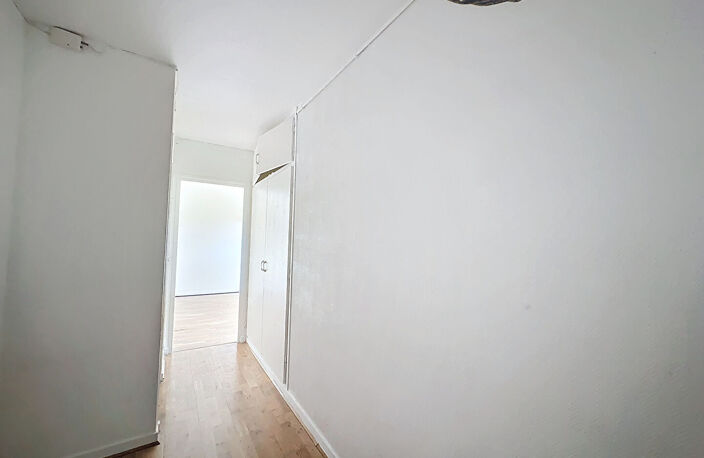 Studio 32 m2 LaVarenne Saint Hilaire — photo 2