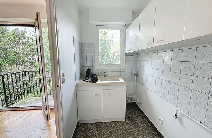 Studio 32 m2 LaVarenne Saint Hilaire — photo 3