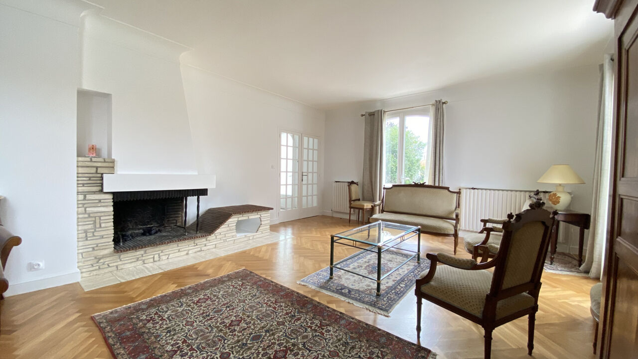 maison 7 pièces 191 m2 à vendre à Poitiers (86000)