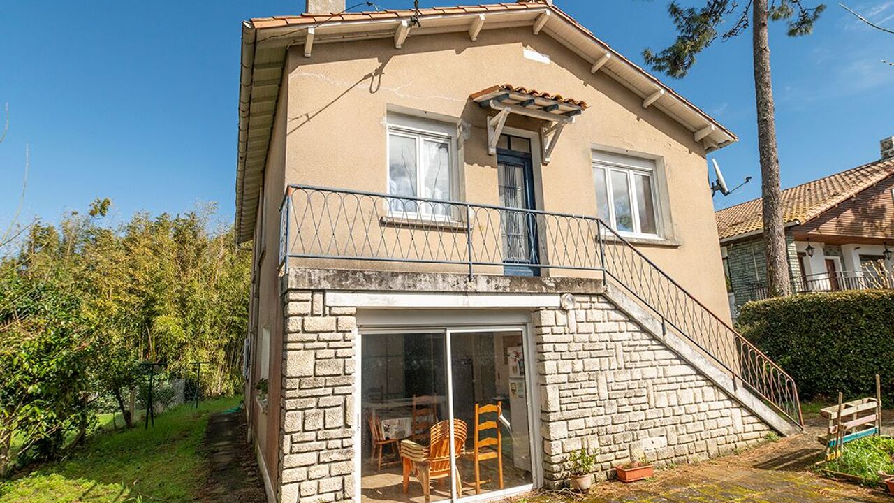 maison 7 pièces 135 m2 à vendre à La Tremblade (17390)