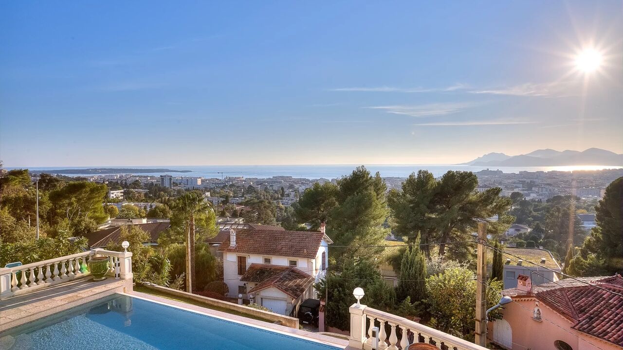 maison 6 pièces 259 m2 à vendre à Cannes (06400)