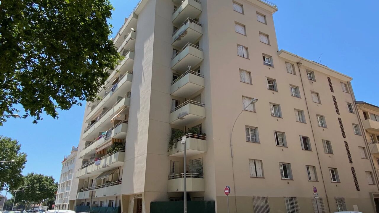 appartement 3 pièces 57 m2 à vendre à Nice (06000)