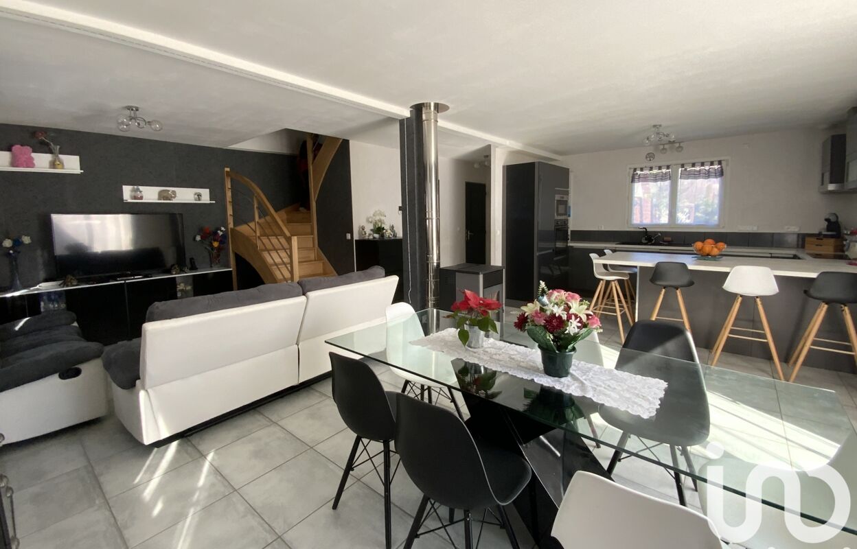 maison 5 pièces 97 m2 à vendre à La Balme-de-Sillingy (74330)
