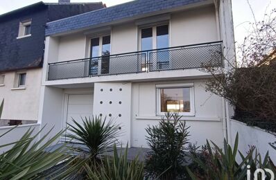 vente maison 217 000 € à proximité de Saint-Pierre-des-Landes (53500)