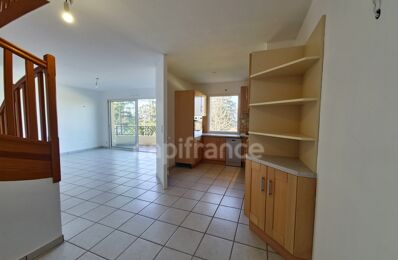 vente appartement 239 000 € à proximité de Saint-André-le-Puy (42210)