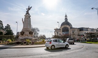 Immeuble  1412 m² à vendre à Soissons (02200)