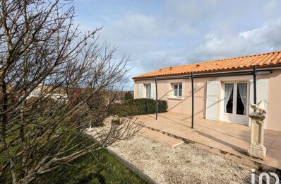 vente maison 223 000 € à proximité de Saint-Fort-sur-Gironde (17240)