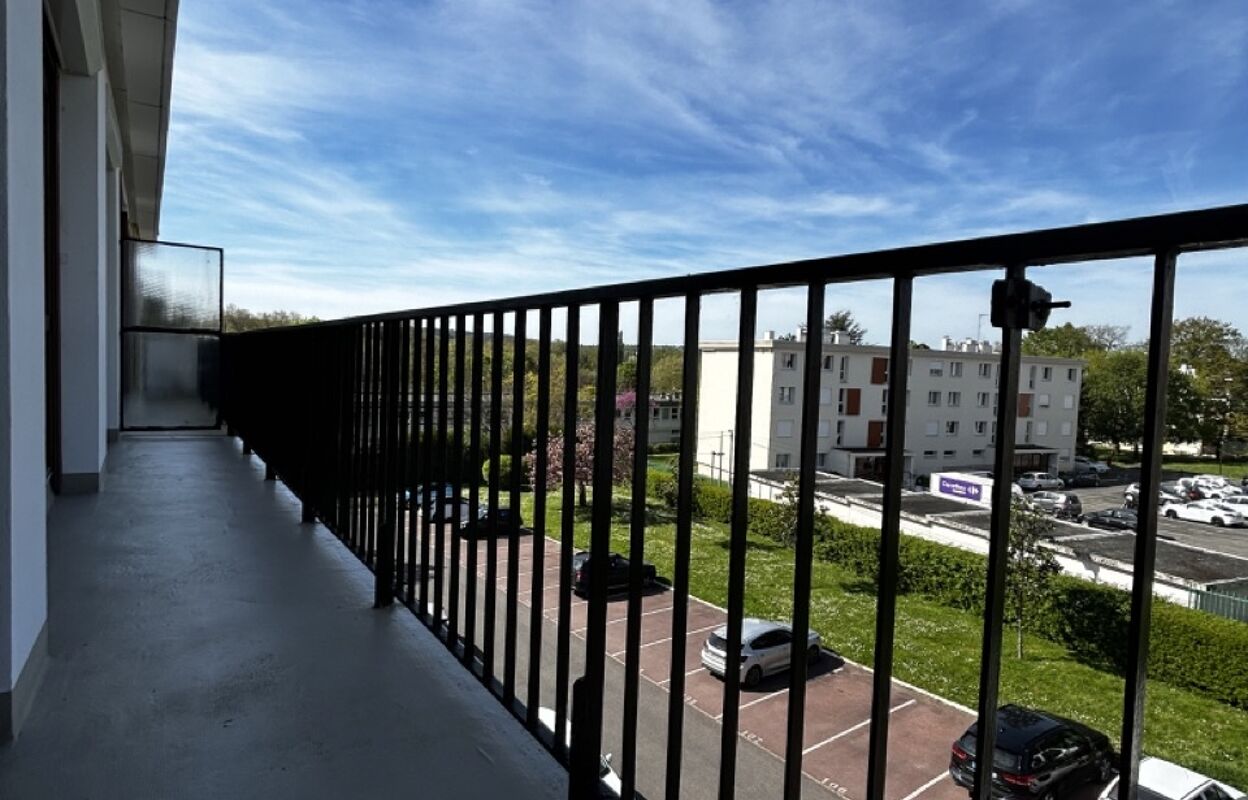 appartement 3 pièces 72 m2 à vendre à Saint-Michel-sur-Orge (91240)