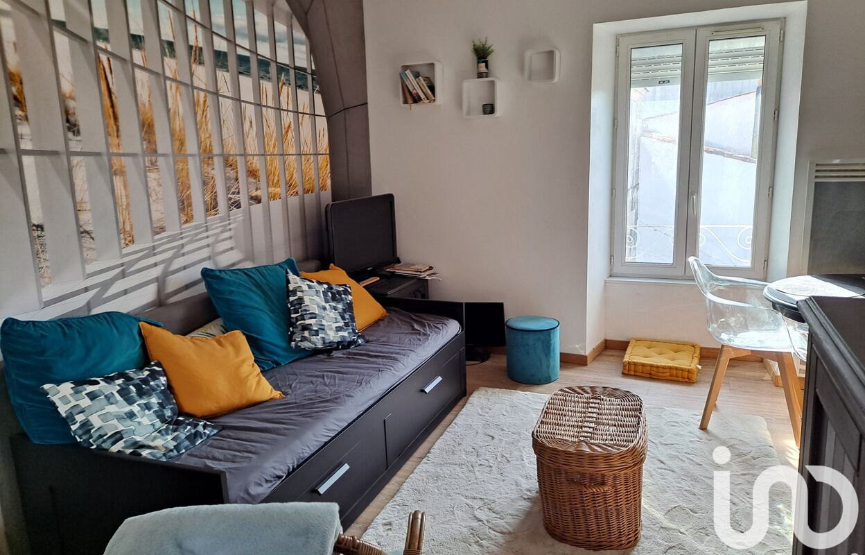 appartement 2 pièces 24 m2 à vendre à La Rochelle (17000)