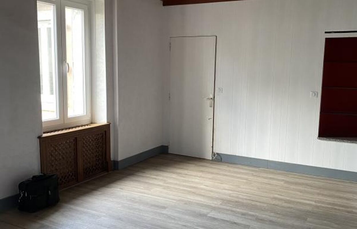 appartement 4 pièces 70 m2 à louer à Esprels (70110)