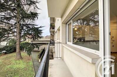 location appartement 927 € CC /mois à proximité de Vitry-sur-Seine (94400)