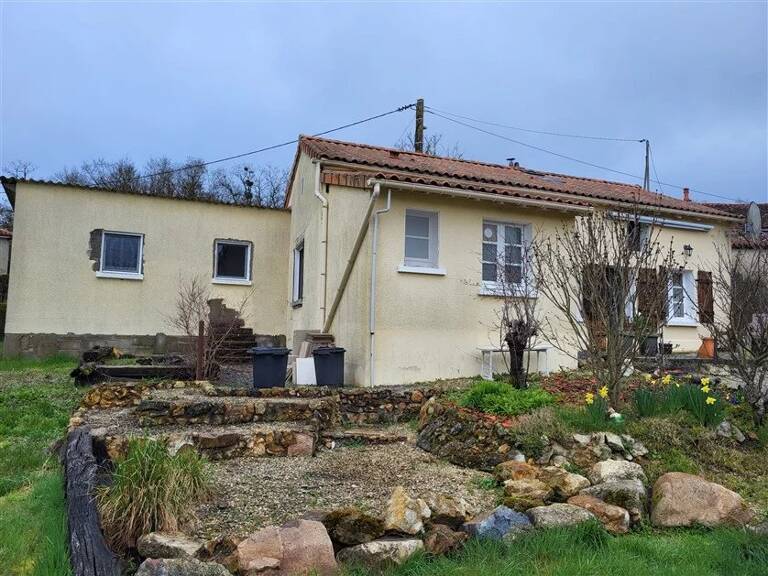 Maison de hameau avec jardin à Moussac dans la Vienne — photo 1