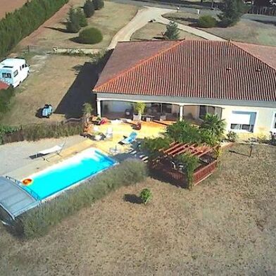 Maison 6 pièces 379600 €