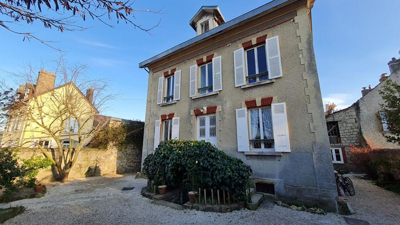 maison 8 pièces 168 m2 à vendre à Saint-Ouen-l'Aumône (95310)