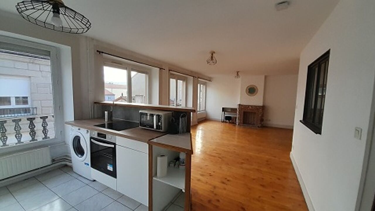 appartement 2 pièces 56 m2 à louer à Saint-Étienne (42000)