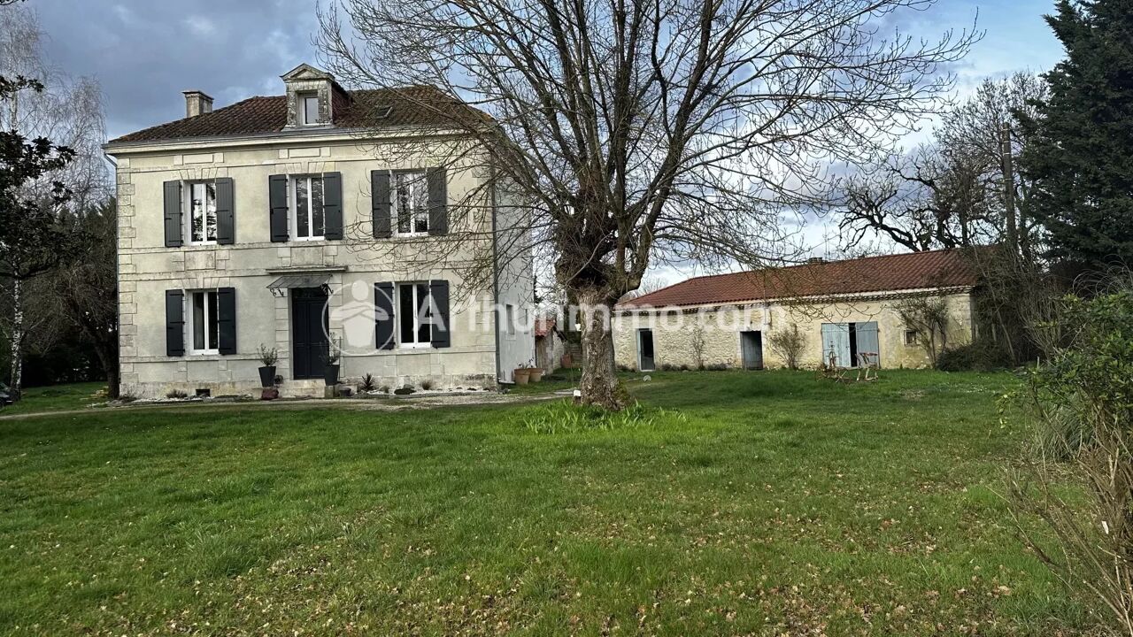 maison 6 pièces 179 m2 à vendre à Saint-Astier (24110)
