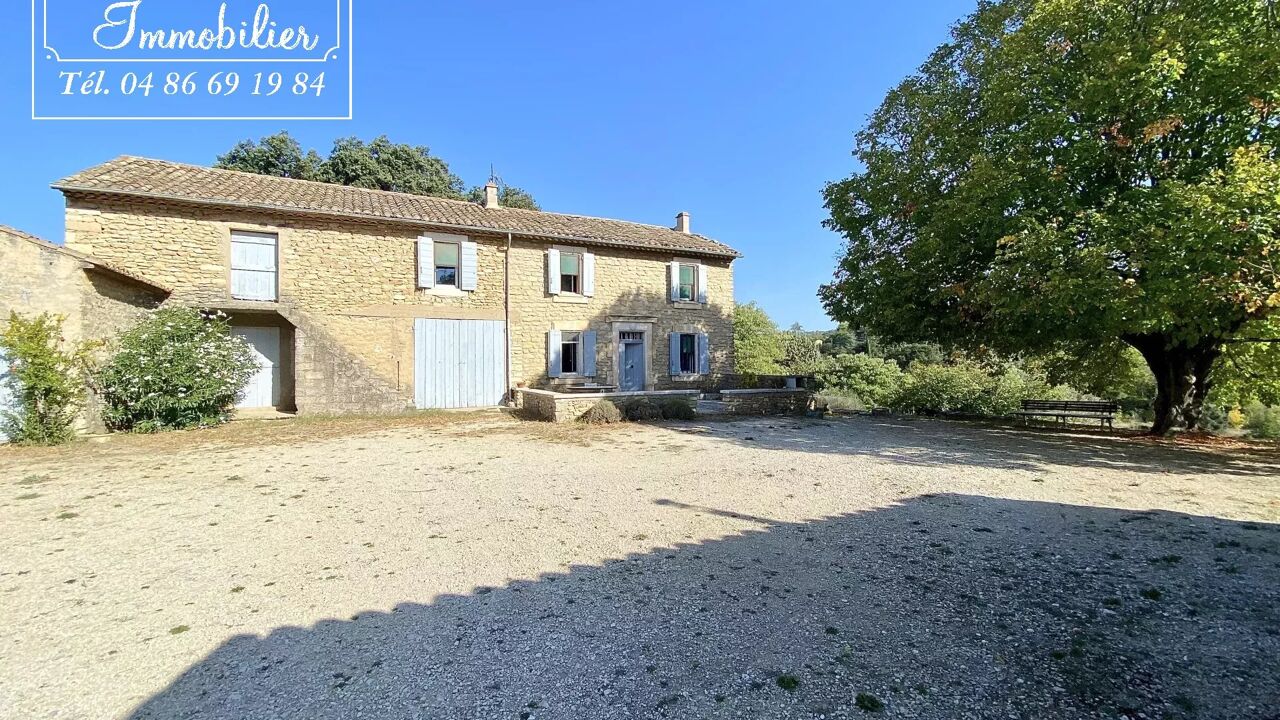 maison 6 pièces 300 m2 à vendre à Gordes (84220)