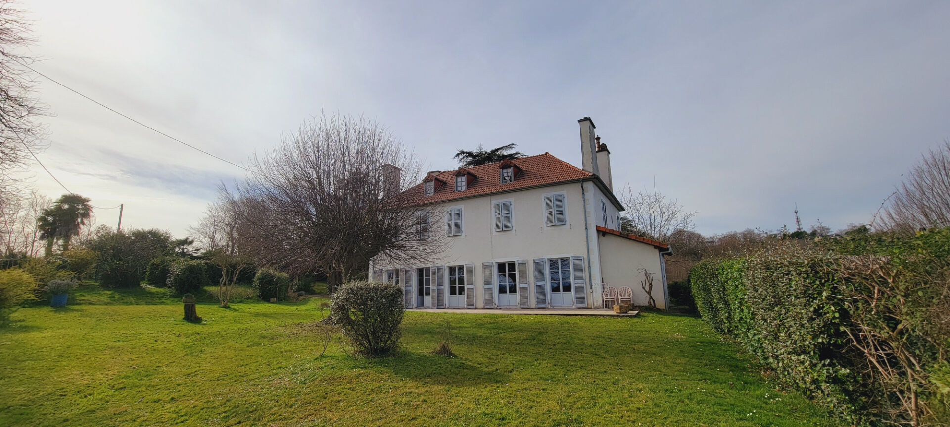 Villa / Maison  T7 à vendre Jurançon 64110