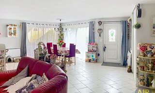 Maison 5 Pièces 128 m² à vendre à Jarnac-Champagne (17520)