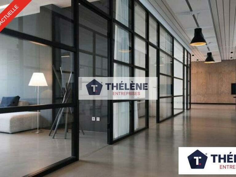 BUREAUX à LOUER — photo 1