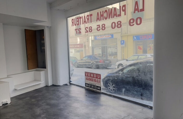 LOCAL COMMERCIAL VITRINE BEZIERS CENTRE — photo 2