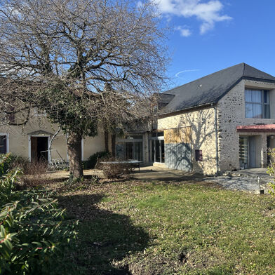 Maison 9 pièces 275 m²