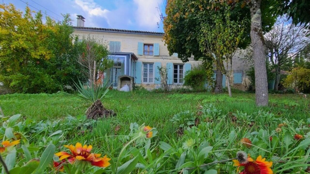 maison 7 pièces 160 m2 à vendre à Saint-Jean-d'Angély (17400)