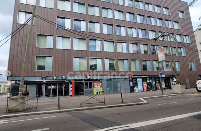 bureau 15 pièces 2700 m2 à vendre à Mantes-la-Jolie (78200)