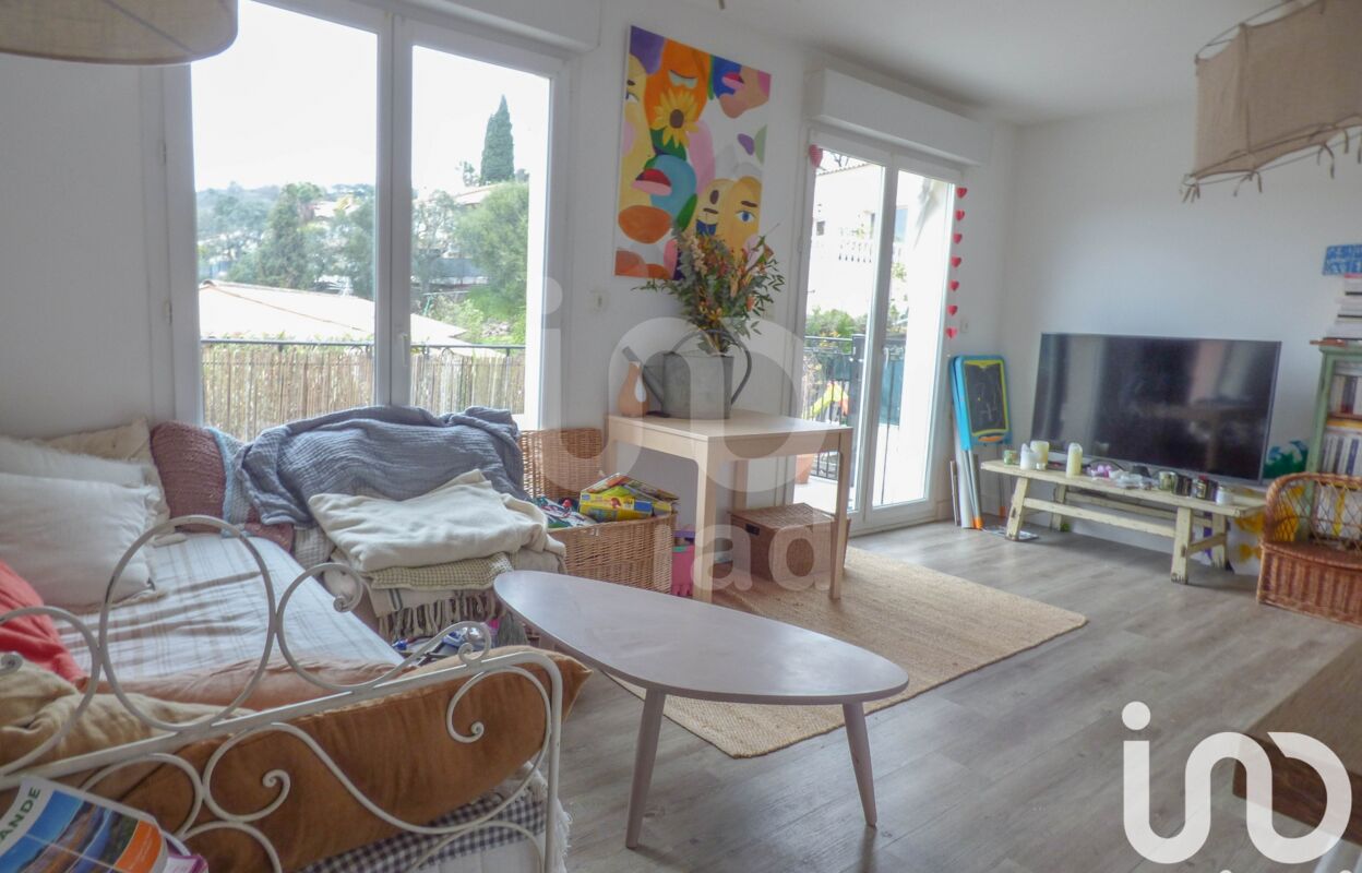 appartement 3 pièces 44 m2 à vendre à Les Adrets-de-l'Estérel (83600)