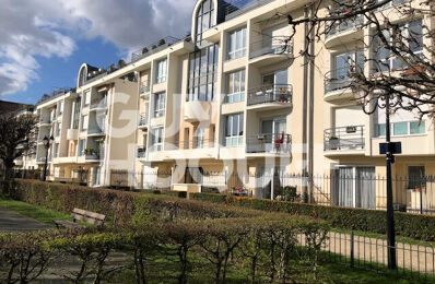 location appartement 1 150 € CC /mois à proximité de Saint-Vaast-de-Longmont (60410)