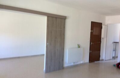 location appartement 1 320 € CC /mois à proximité de Simiane-Collongue (13109)