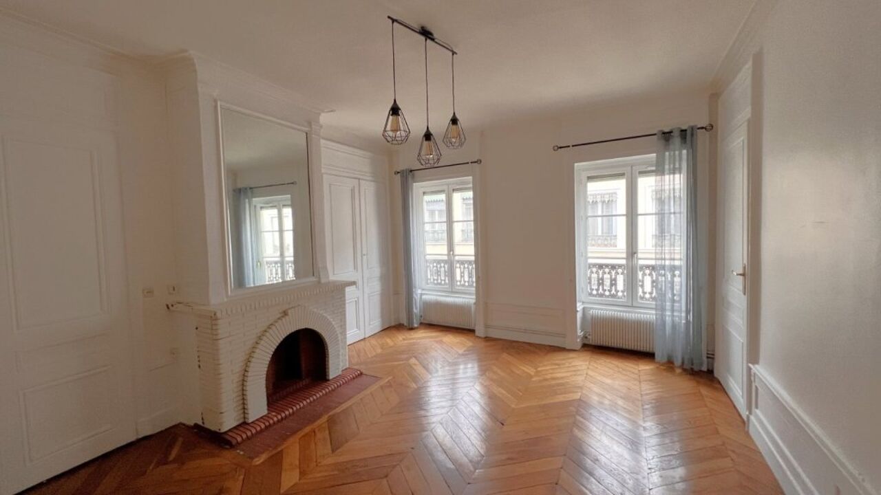appartement 2 pièces 69 m2 à vendre à Lyon 1 (69001)