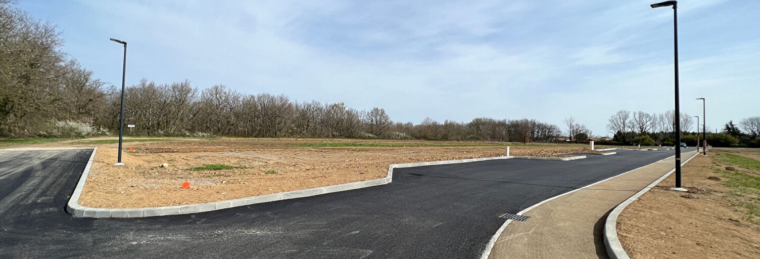 Terrain  566 m² à vendre à Lherm (31600)