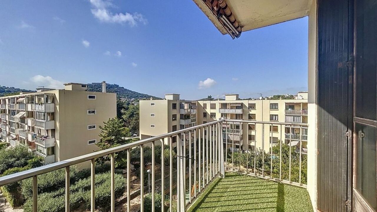 appartement 3 pièces 82 m2 à vendre à La Seyne-sur-Mer (83500)