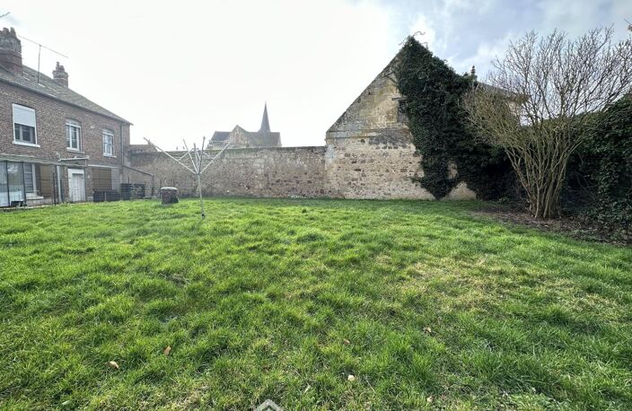 Maison - 218m² - Crépy — photo 2