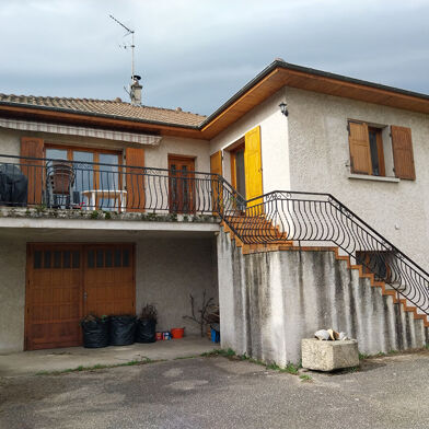 Maison 7 pièces 150 m²